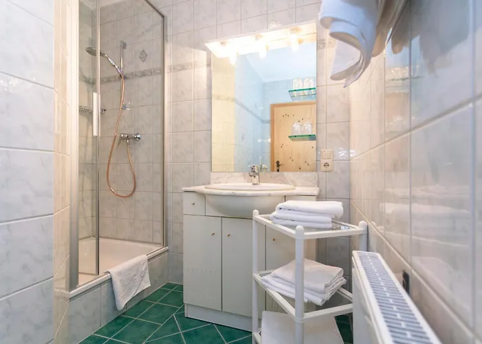 Tischlerwirt ウッテンドルフ