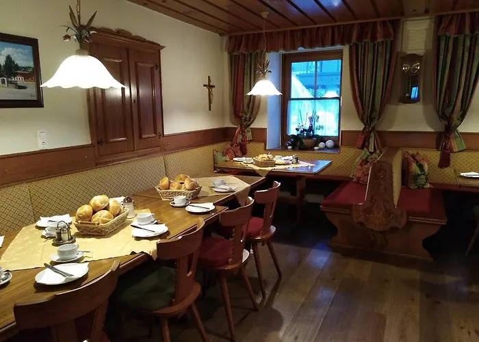 Tischlerwirt * ウッテンドルフ